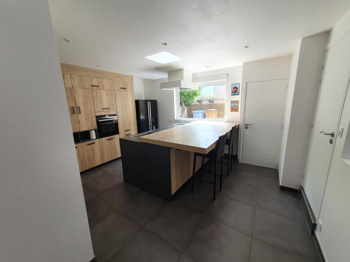 Grande Maison Avec Terrasses Ensoleillees - Large House With Sunny Terraces Dunkirk ภายนอก รูปภาพ